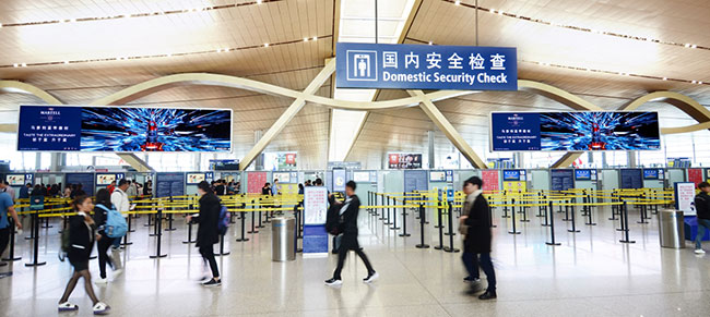 昆明機(jī)場廣告中大屏電子媒體怎么樣？