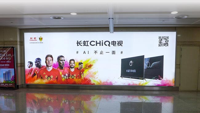 大連機(jī)場一層到達(dá)通廊處燈箱媒體怎么樣？
