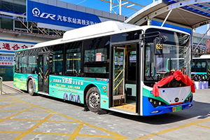 青島公交廣告價(jià)格多少錢，汽車用品行業(yè)青島公交車身廣告案例？