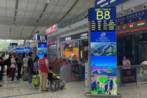 深圳北站LED廣告價(jià)格，深圳北高鐵站候車大廳廣告全覆蓋廣告案例