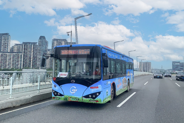 廣州公交車身廣告價格多少錢？廣州巴士廣告線路優(yōu)勢