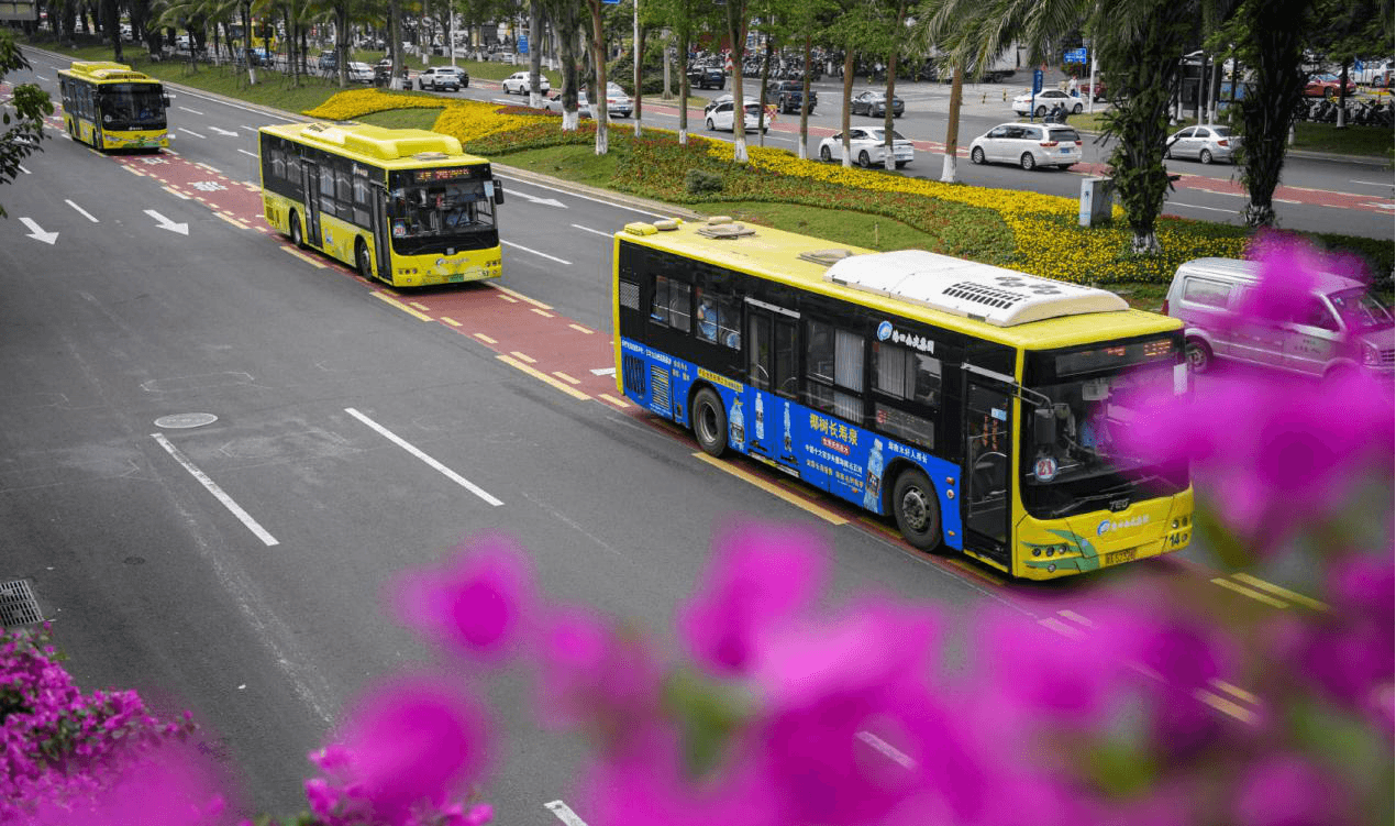 海口公交廣告價格多少錢？?？诎褪寇嚿韽V告案例圖海口公交車廣告