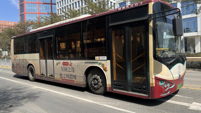 深圳公交廣告北環(huán)大道特產(chǎn)臘腸廣告案例，深圳公交車身廣告價格收費(fèi)