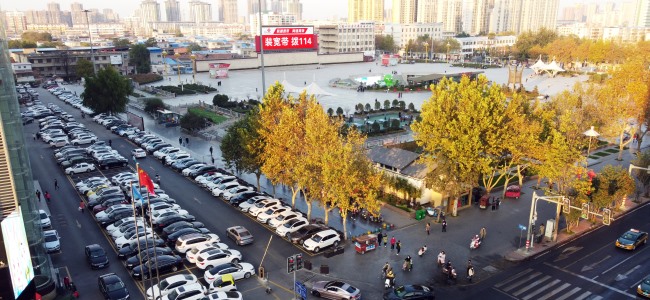 周口戶外LED大屏廣告價格收費，周口五一文化廣場地標大屏LED廣告