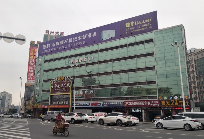 東莞虎門戶外大牌廣告價格，虎門主干道樓體外立面廣告牌位置推薦