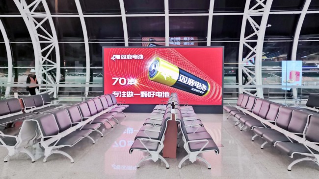 寧波機場廣告價格收費，寧波櫟社機場T1航站樓出發(fā)到達熱門廣告牌