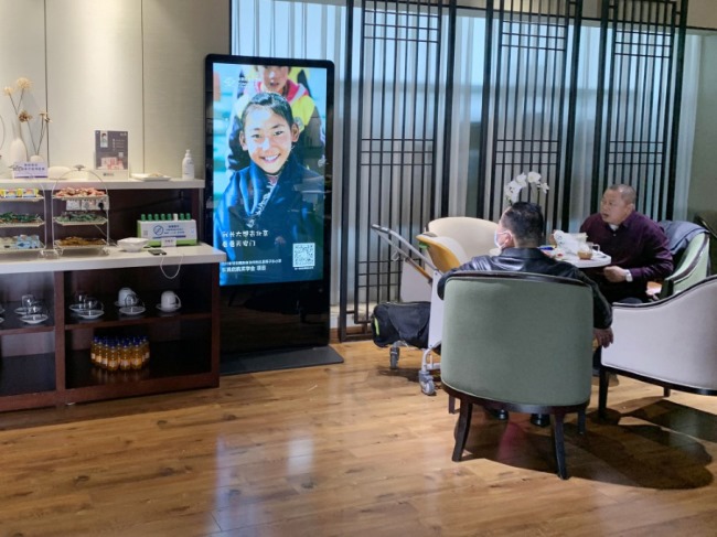 長沙黃花機場貴賓廳休息室頭等艙電子屏廣告，長沙機場廣告價格收費