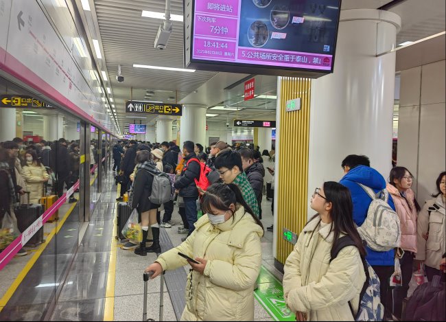 洛陽(yáng)地鐵列車(chē)播音導(dǎo)向廣告價(jià)格，洛陽(yáng)地鐵車(chē)廂語(yǔ)音廣告投放