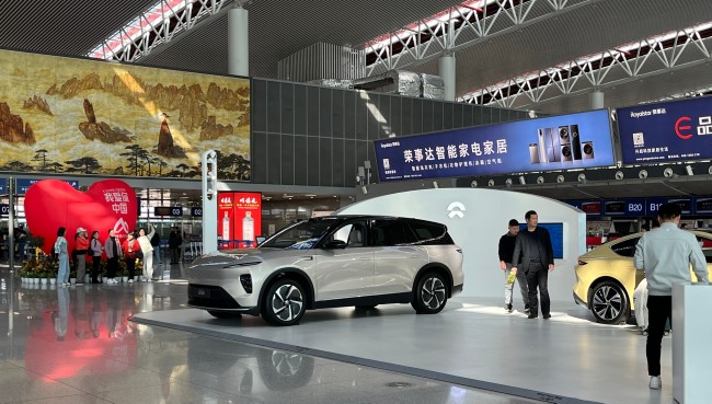 家居建材行業(yè)為什么喜歡選擇高鐵和機(jī)場廣告？第一戶外發(fā)布的高鐵和機(jī)場廣告案例有哪些？