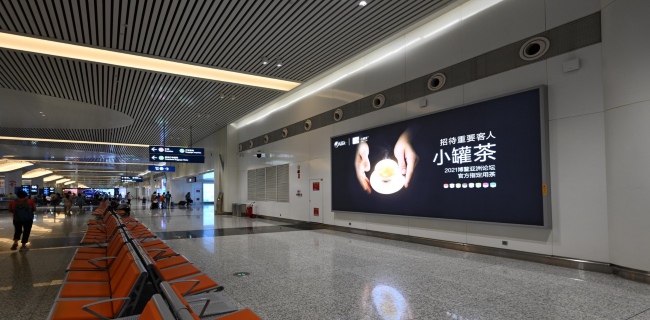武漢天河機(jī)場(chǎng)到達(dá)大廳燈箱廣告投放，武漢機(jī)場(chǎng)大屏廣告價(jià)格