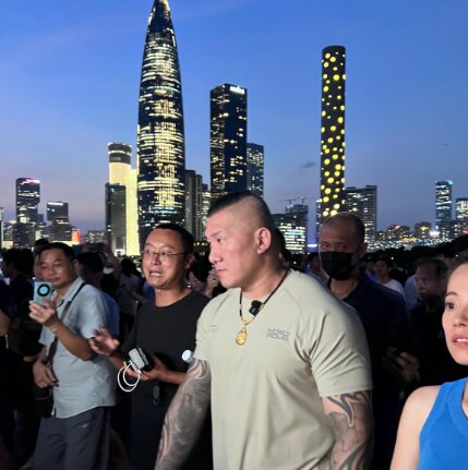 臺灣“館長”直播深圳的深層思考和現(xiàn)實意義