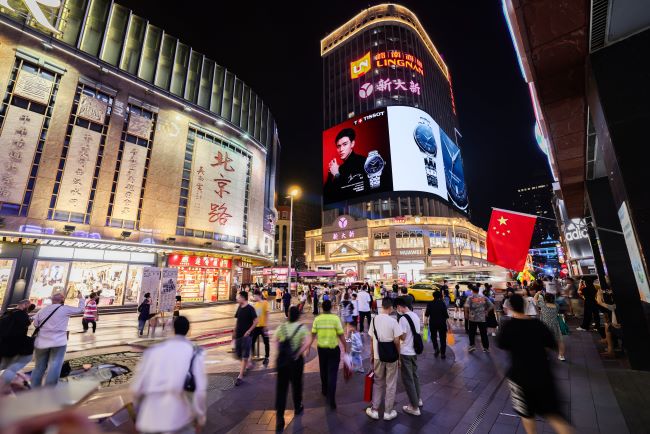 廣州北京路步行街新大新LED廣告投放，廣州LED大屏廣告價格