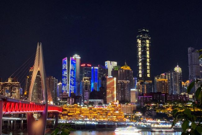2025TOP4將至，中國經(jīng)濟(jì)將何去何從？老百姓期待的春天在哪里？